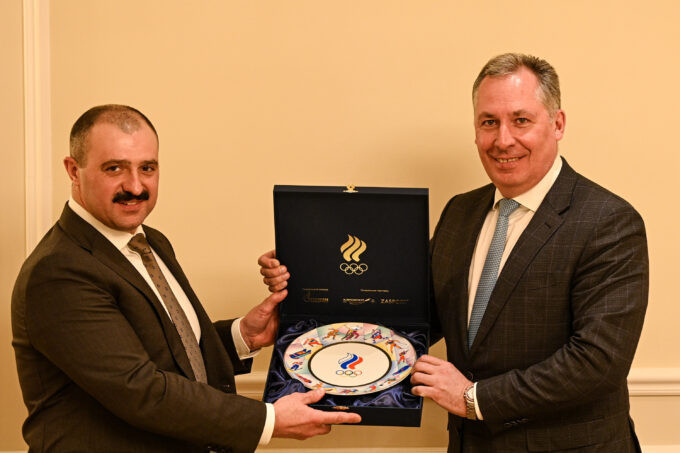 National Olympic Committee of the Republic of Belarus President Viktor Lukashenko, left, and Russian Olympic Committee counterpart Stanislav Pozdnyakov discussed how their athletes have largely been banned from international sport ©ROC