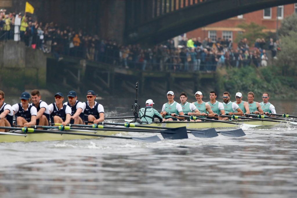 Cambridge lead Oxford towards Barnes Bridge during the 165th annual men's Boat Race in 2019 - an event that first took place in 1829 ©Getty Images 