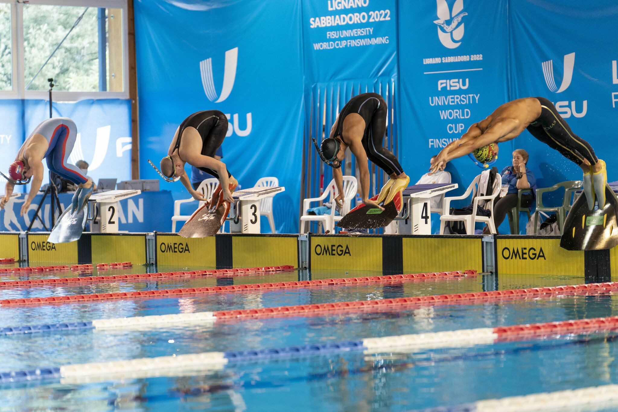 Italy lead medals table at FISU Finswimming World Cup