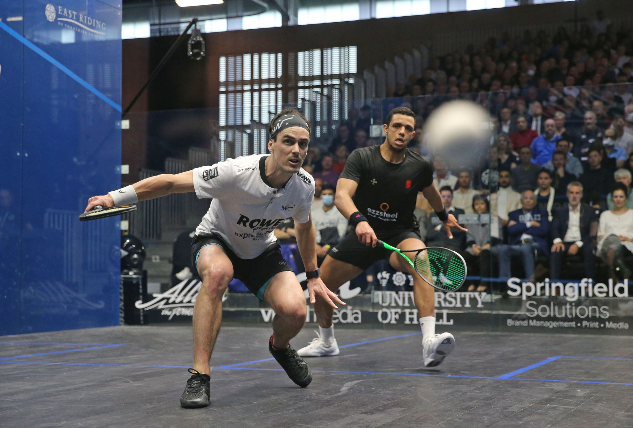 Paul Coll will be aiming to defend both the men's world number one ranking and his British Open squash title against Ali Farag in the final in Hull ©PSA World Tour