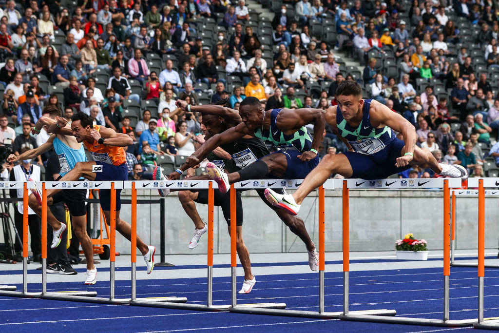 Double Olympian Devon Allen of the United States, pictured, right, at last year's ISTAF meeting in Berlin, has signed for NFL side Philadelphia Eagles at the age of 27 ©Getty Images