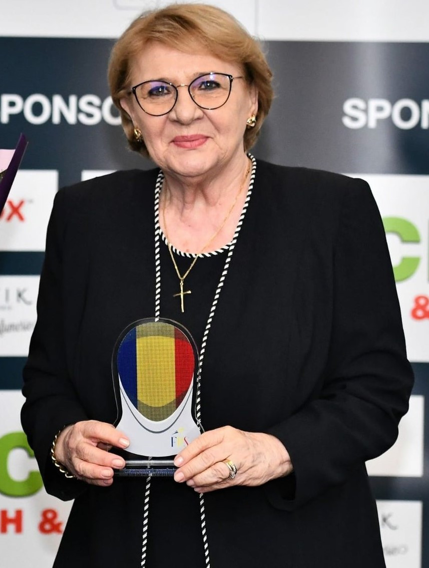 Ana Derșidan-Ene-Pascu was the longest serving President of the Romanian Fencing Federation, leading it from 1982 until 2013 ©FIE