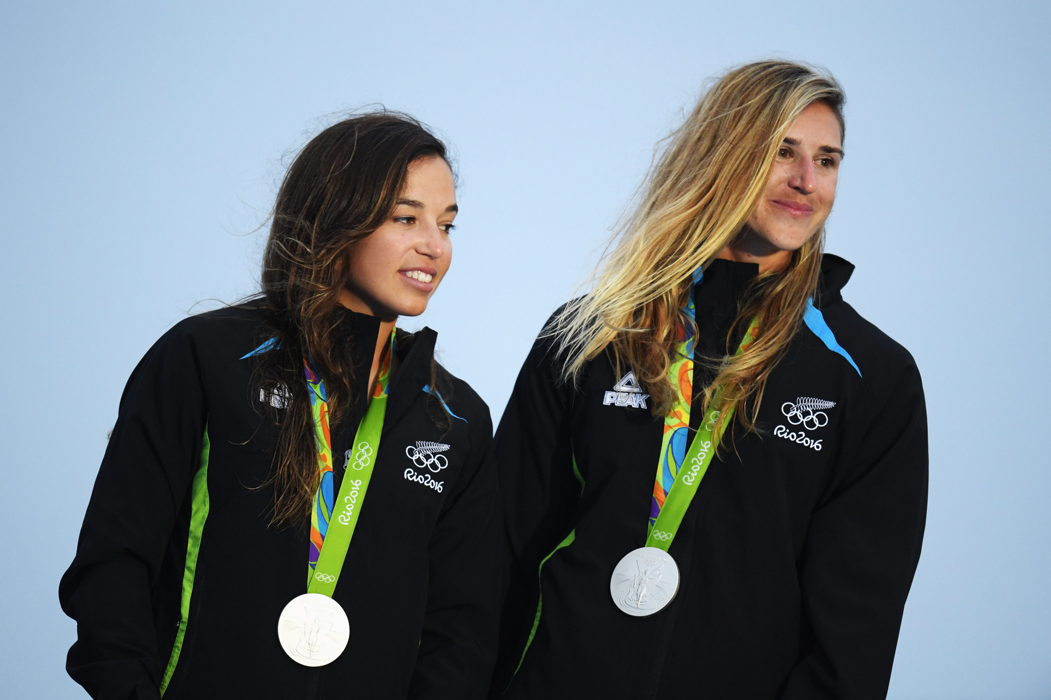 Molly Meech, right, won a silver medal with her sailing partner Alex Maloney, left ©Getty Images