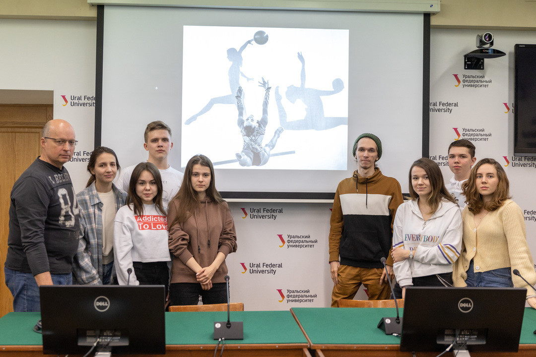 Andrey Golovanov, furthest left, is serving as a tutor for the sports photography programme ©Ekat2023