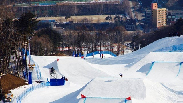 Canada's Christopher Robanske led snowboard cross qualification in Pyeongchang ©FIS