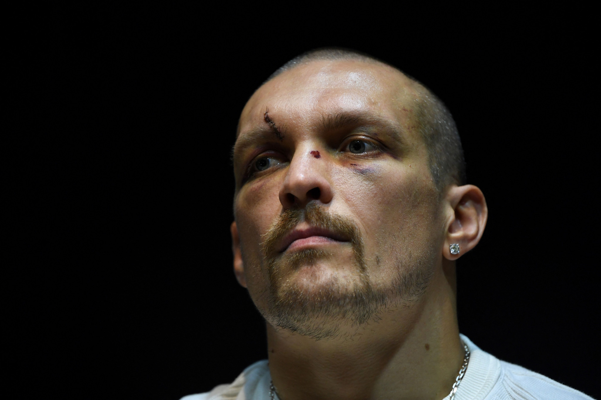 Usyk stripped of Crimean honours after defending Ukraine from Russian invasion