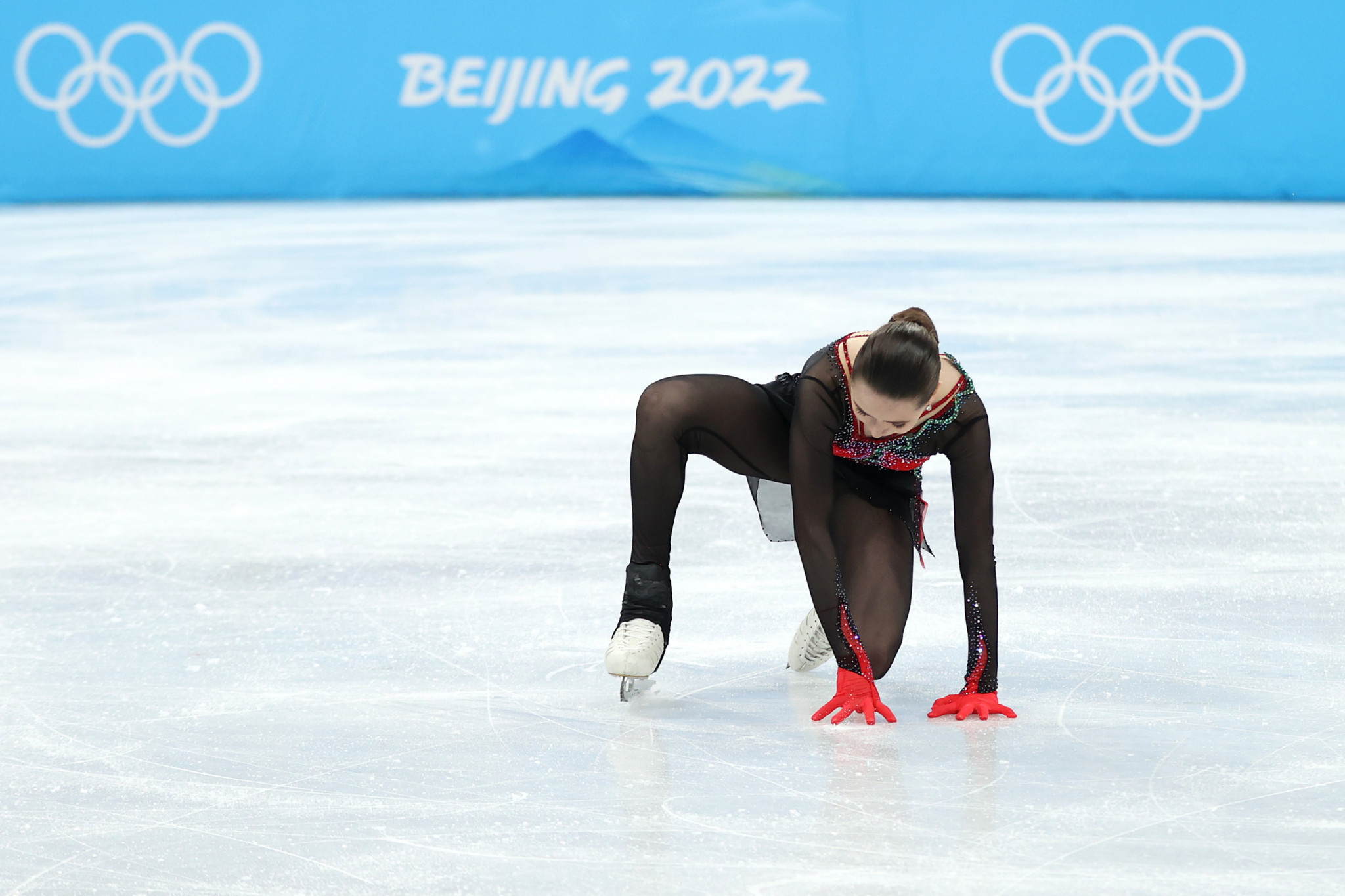 Kamila Valieva fell several times during the free skate in the singles at Beijing 2022 as she faced worldwide scrutiny following insidethegames' exclusive story that she had tested positive for banned drugs ©Getty Images