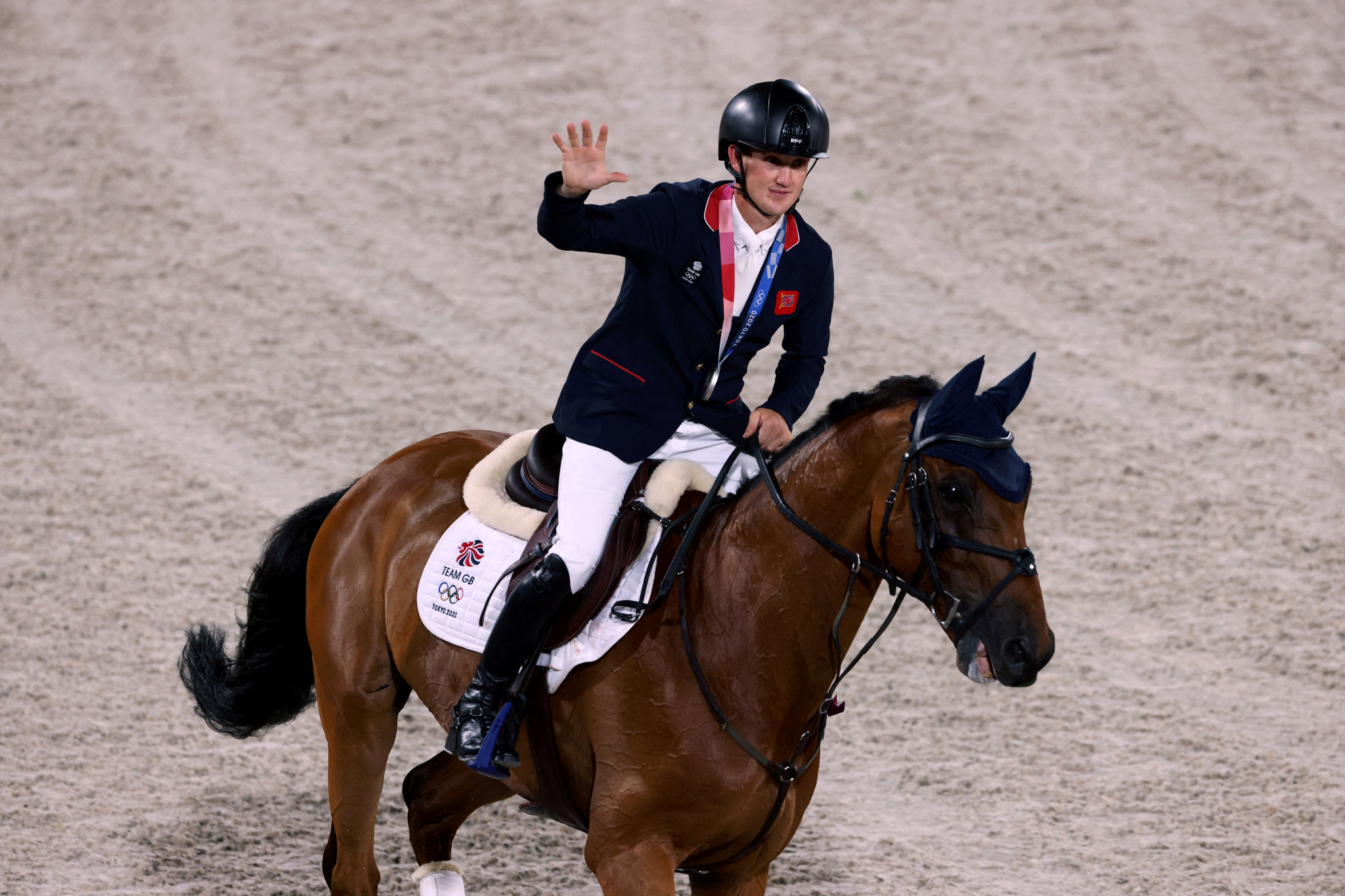Olympic medallist McEwen leads Badminton Horse Trials after day one