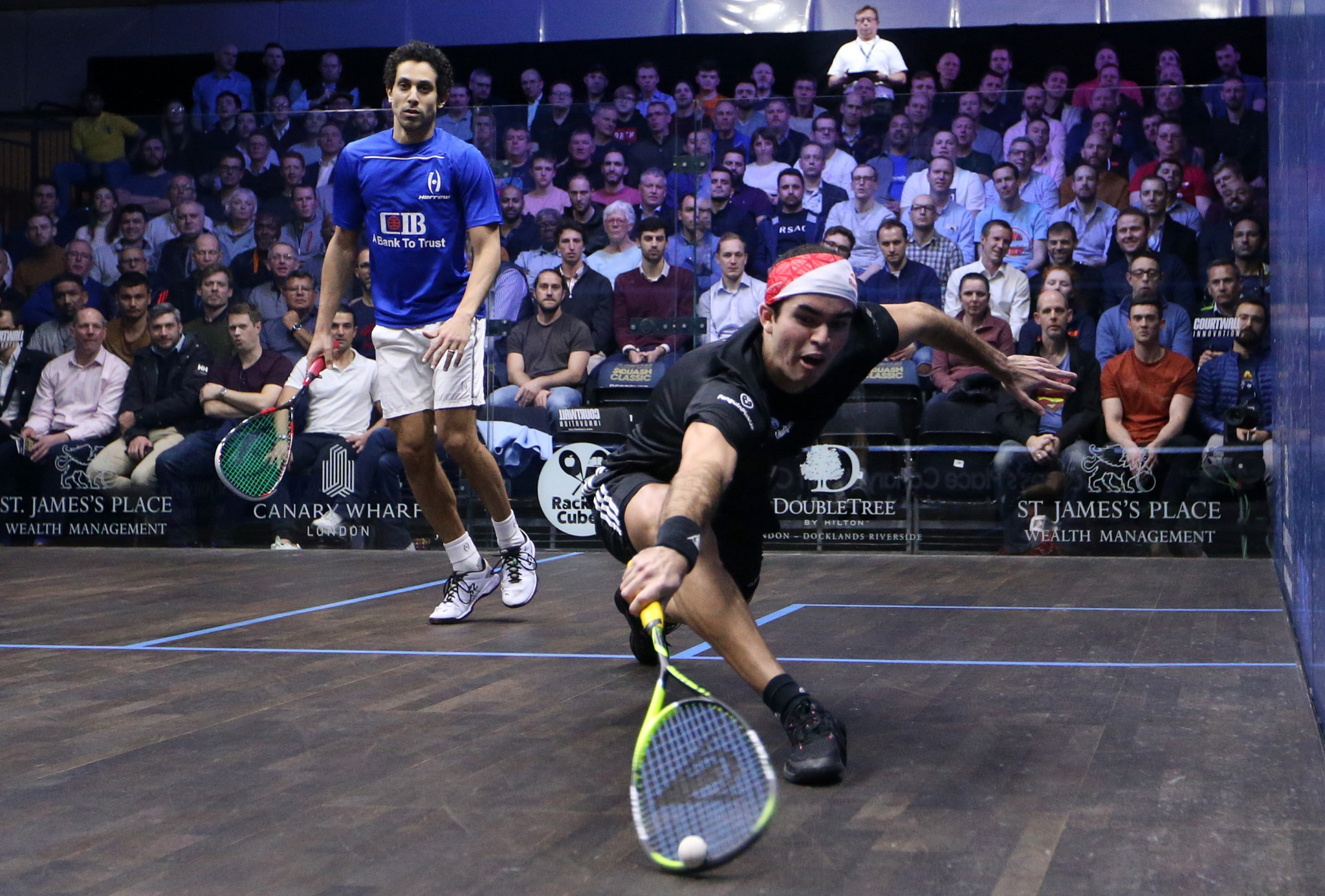Elías and Sobhy come through semi-final battles at PSA Tournament of Champions