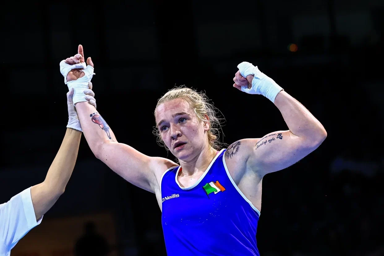 Ireland's Michaela Walsh defeated American Amelia Moore in the under-57kg ©IBA