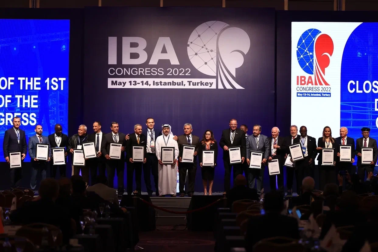 The outgoing IBA Board of Directors were presented on stage after day one of the Congress ©IBA