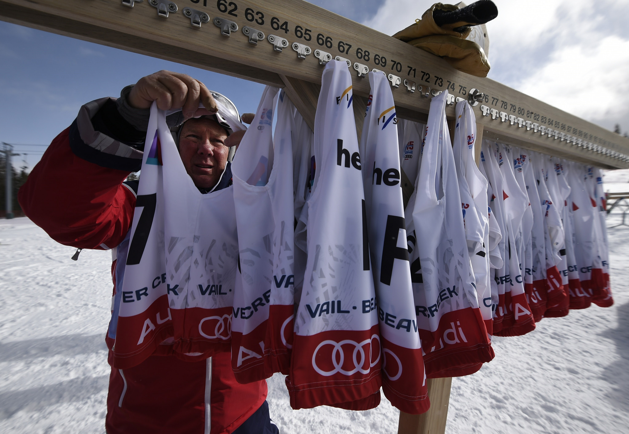 A working group has proposed changes to the drawing of bibs for Alpine skiing events ©Getty Images