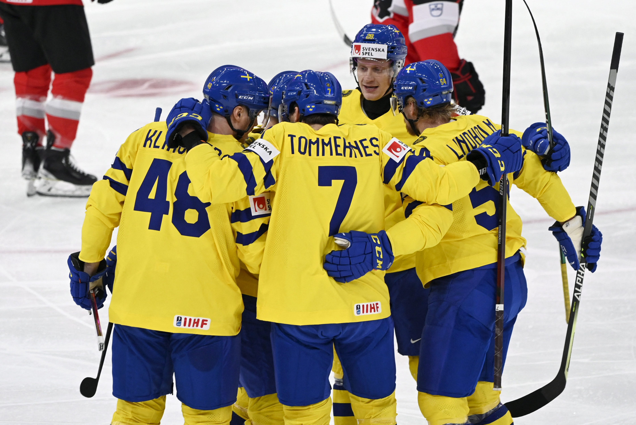 Sweden topple Finland in top of table clash at IIHF World Championship