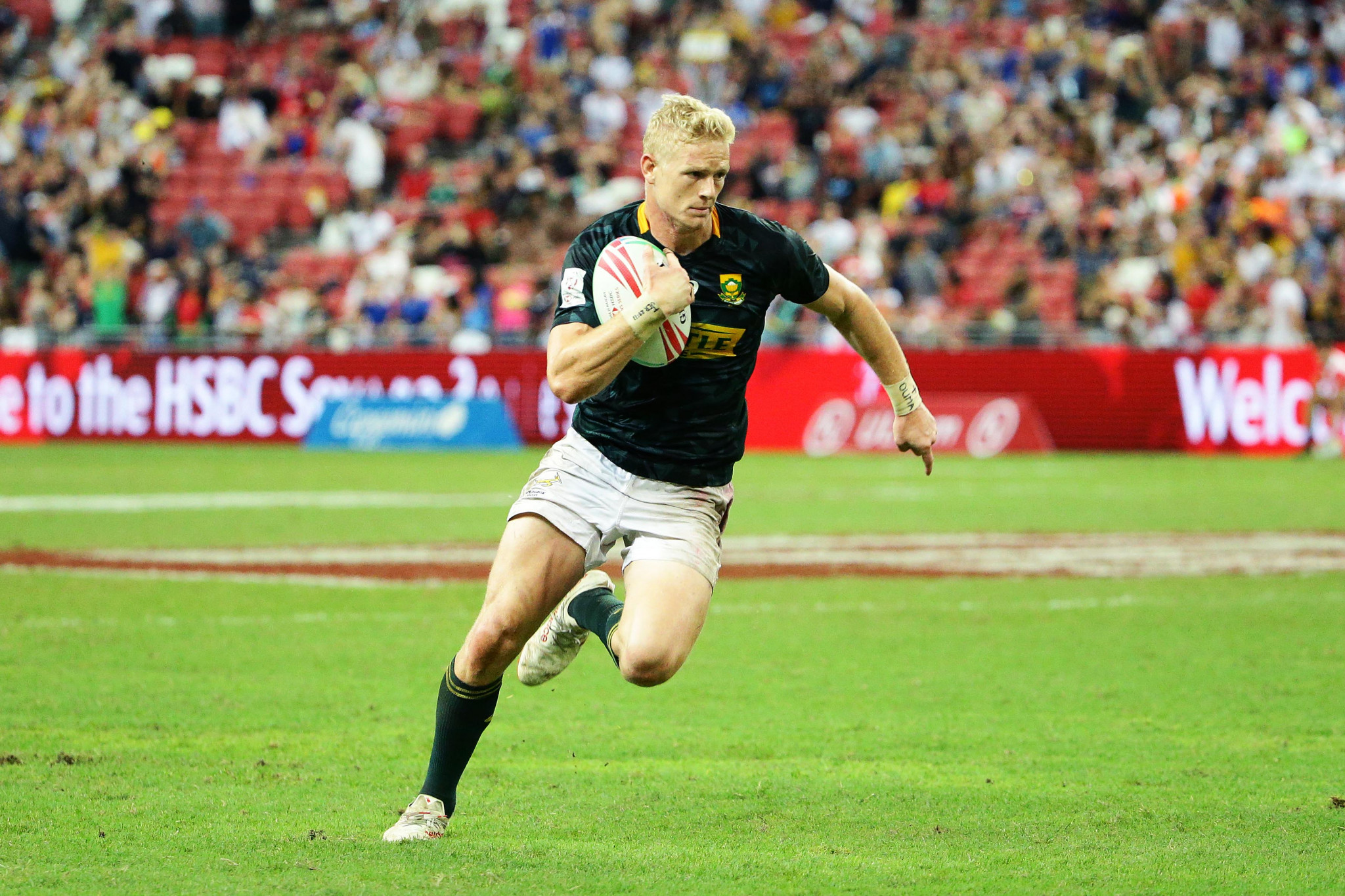 Defending champions South Africa experience mixed day at men's World Rugby Sevens Series tournament in Toulouse