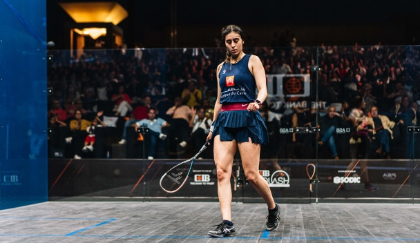 Defending world squash champion El Sherbini knocks out Perry