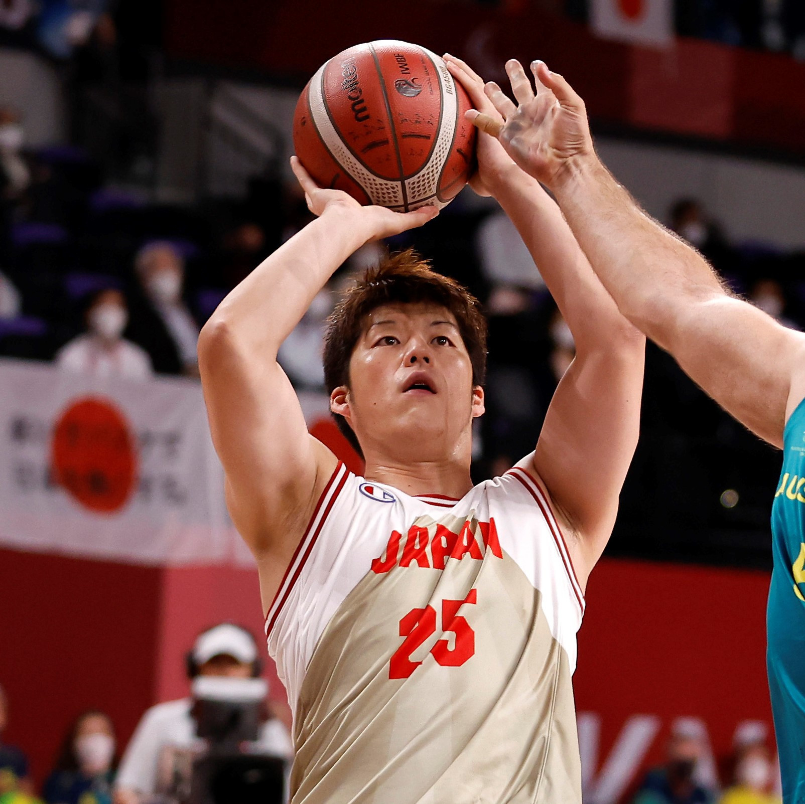 Kei Akita's 19 points were not enough to avoid Japan losing ©Getty Images