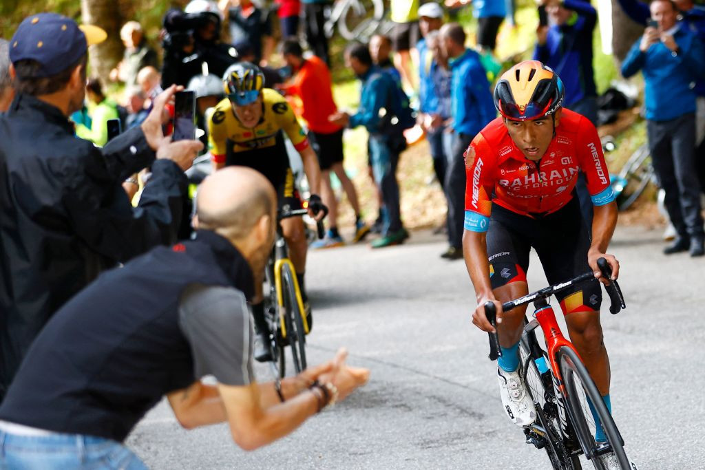 Buitrago wins first Grand Tour stage as Carapaz retains Giro d'Italia lead