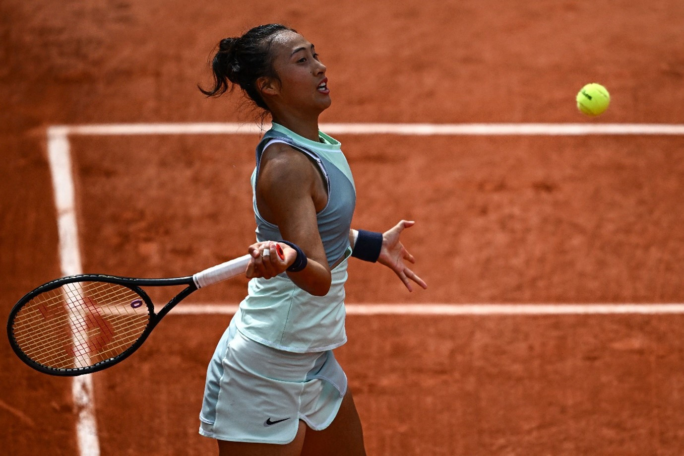 Qinwen Zheng progressed in the women’s singles, beating Simona Halep ©Getty Images