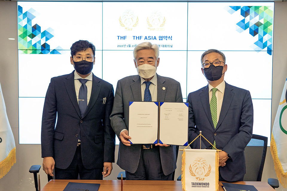 The Taekwondo Humanitarian Foundation's cooperation agreement with THF Asia aims to enhance its projects on the continent ©THF