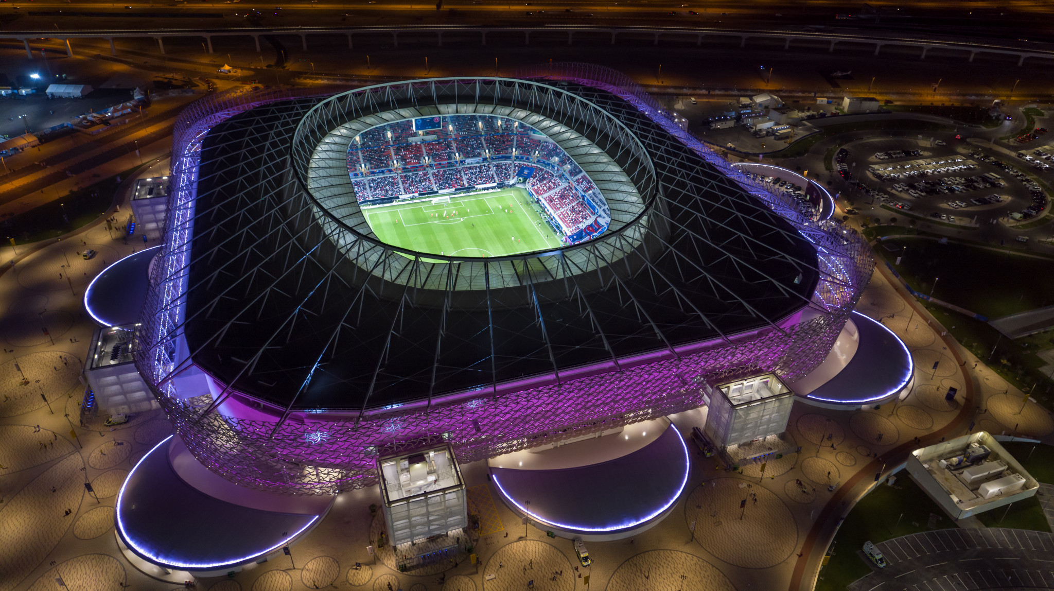 The Supreme Committee for Delivery and Legacy for Qatar 2022 has hit back at the report, insisting it is "on track" to delivering its carbon-neutral promise ©Getty Images
