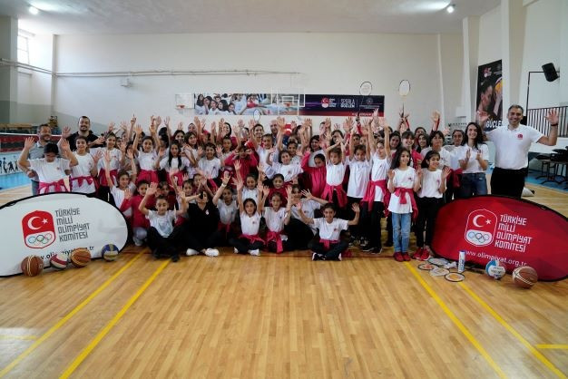 Turkish Olympic Committee launches project to empower women through sport