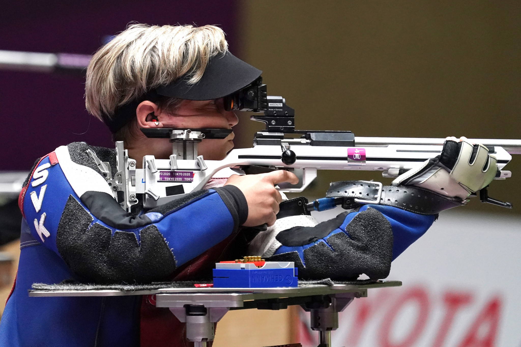 Veronika Vadovičová won a second gold of the Para Shooting World Championships in Al Ain with victory in the women's 10 metres air rifle standing ©Getty Images