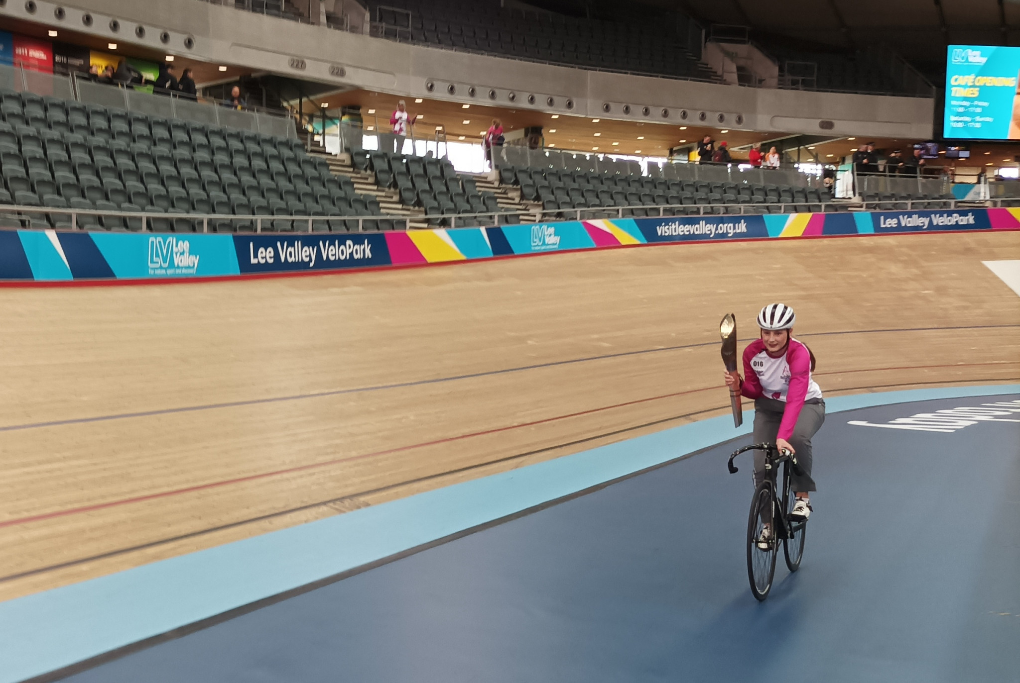 The Lee Valley VeloPark is set to host Birmingham 2022's track cycling events from July 29 to August 1 ©ITG