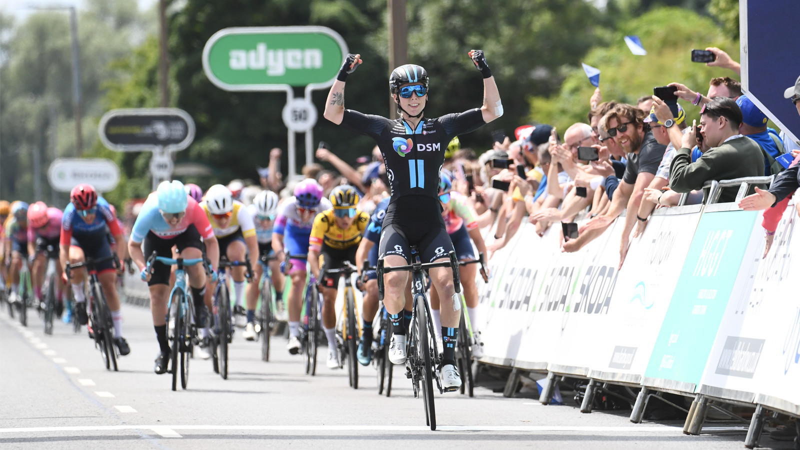 Wiebes fights back to claim stage two victory in the Women's Tour