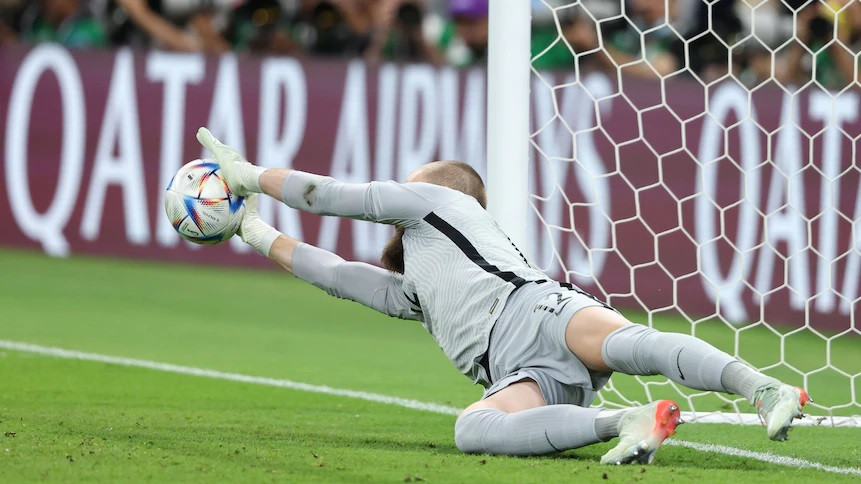 Goalkeeper Andrew Redmayne saves the penalty which meant Australia beat 5-4 in a shootout to qualify for their fifth consecutive FIFA World Cup ©Getty Images