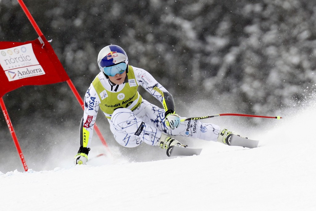 Vonn calls early end to FIS World Cup season after suffering fractured leg in crash in Andorra
