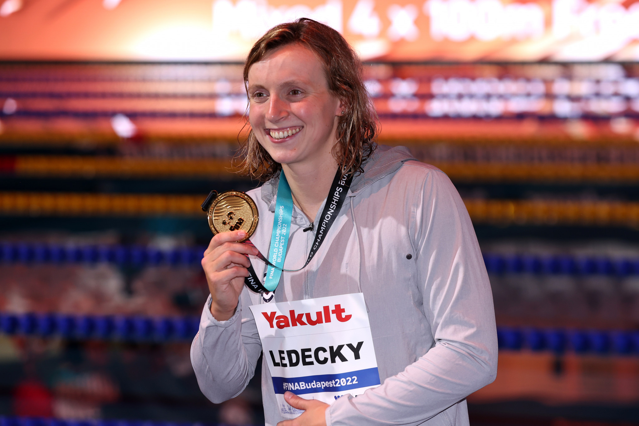Ledecky wins 19th FINA World Championships gold medal on dramatic day in Budapest