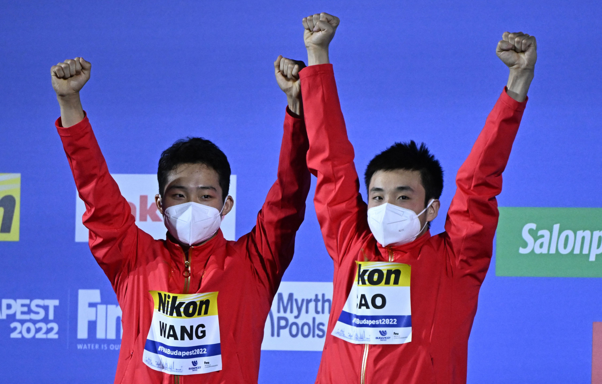 Wang Zongyuan, left, and Cao Yuan's, right, victory in the men's 3m synchronised final was China's 96th diving gold medal from a possible 152 at the FINA World Championships ©Getty Images