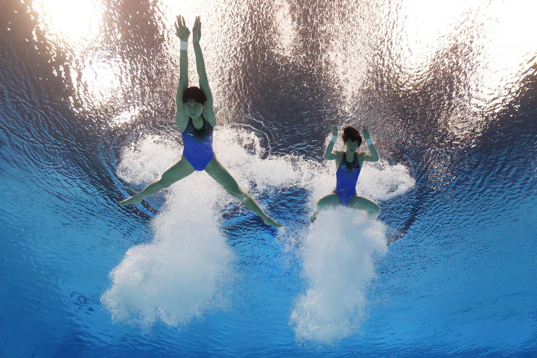Chen Yuxi and Quan Hongchan triumphed for China in the women's 10m platform synchronised final ©Getty Images