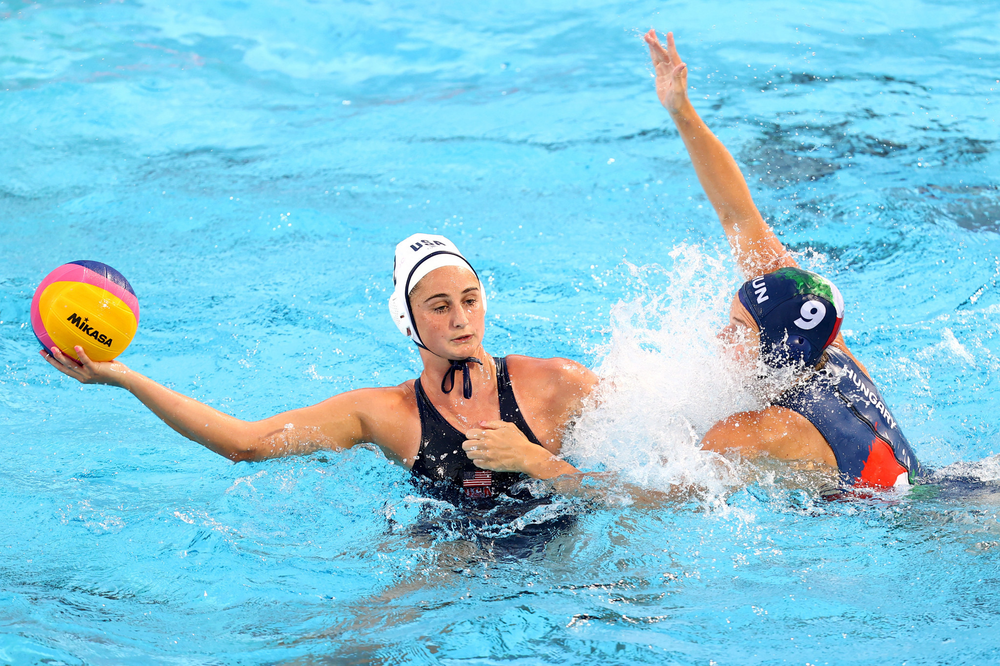 Musselman-inspired US stave off Hungarian comeback to win four-in-a-row in women's water polo