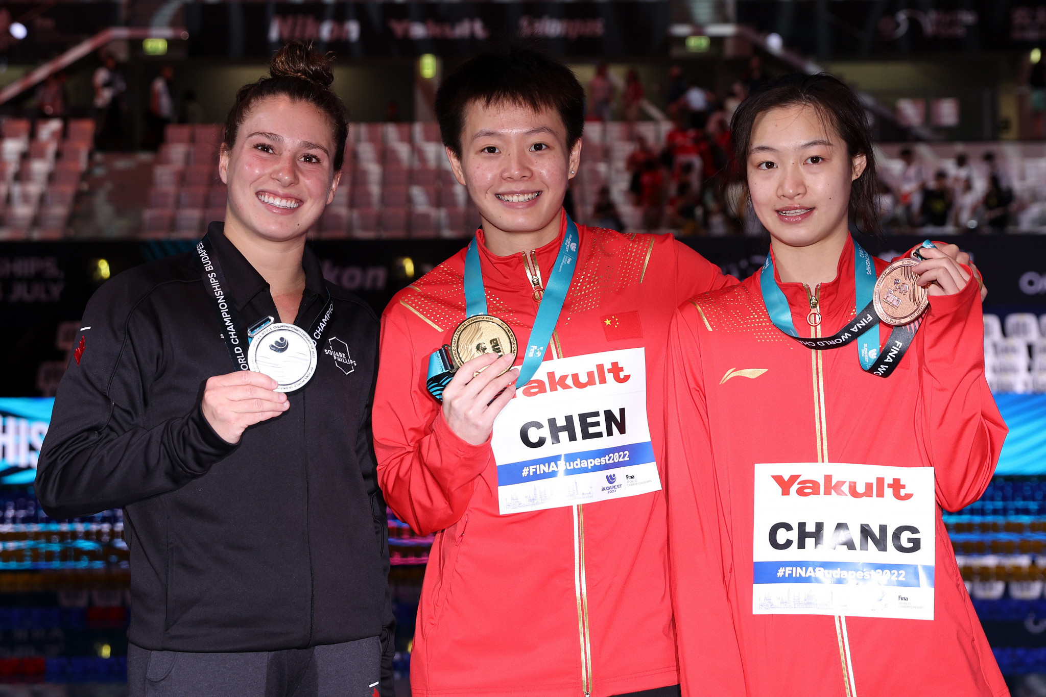 Chang Yani, right, doubled China's presence on the podium by taking bronze in the women's 3m springboard final ©Getty Images