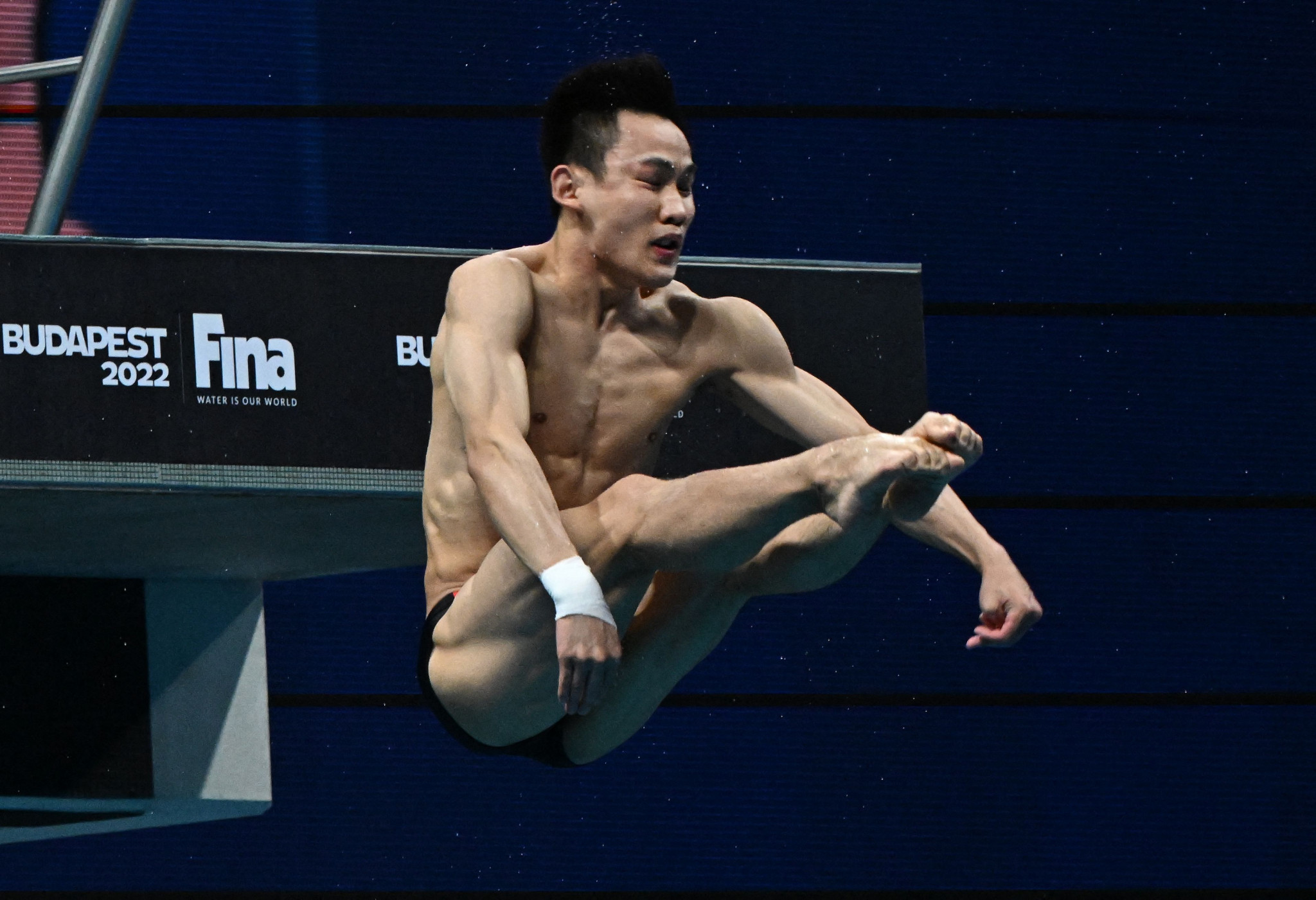Yang Hao topped the scoring in the men's 10m platform semi-final to put China on course for another diving gold medal tomorrow ©Getty Images