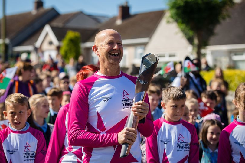 Lewis set to welcome Queen's Baton at Eden Project as begins final journey to Birmingham 2022