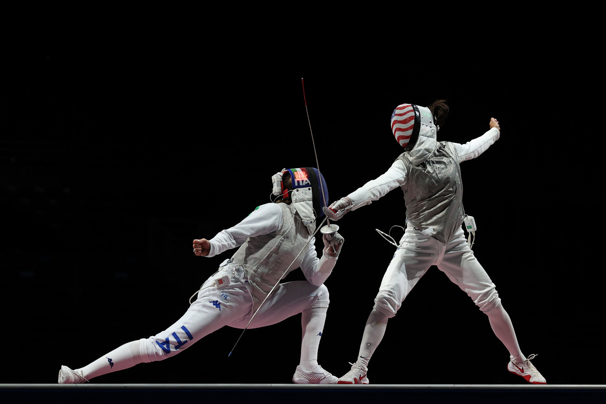 Lee Kiefer, right, won the United States' fourth Olympic gold medal in fencing at Tokyo 2020 ©Getty Images
