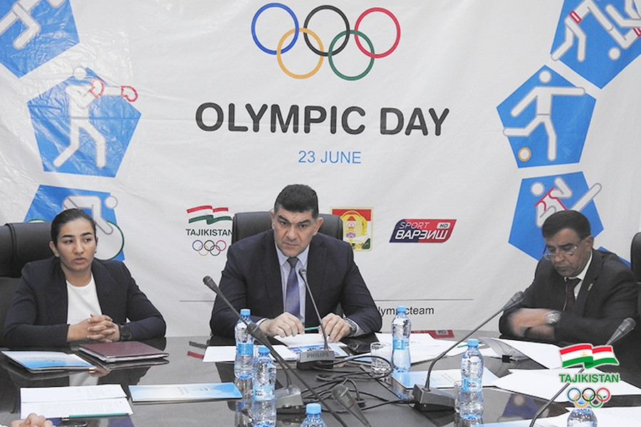 The Association of Olympians Tajikistan held their first meeting at the new NOC headquarters ©Tajikistan NOC 
