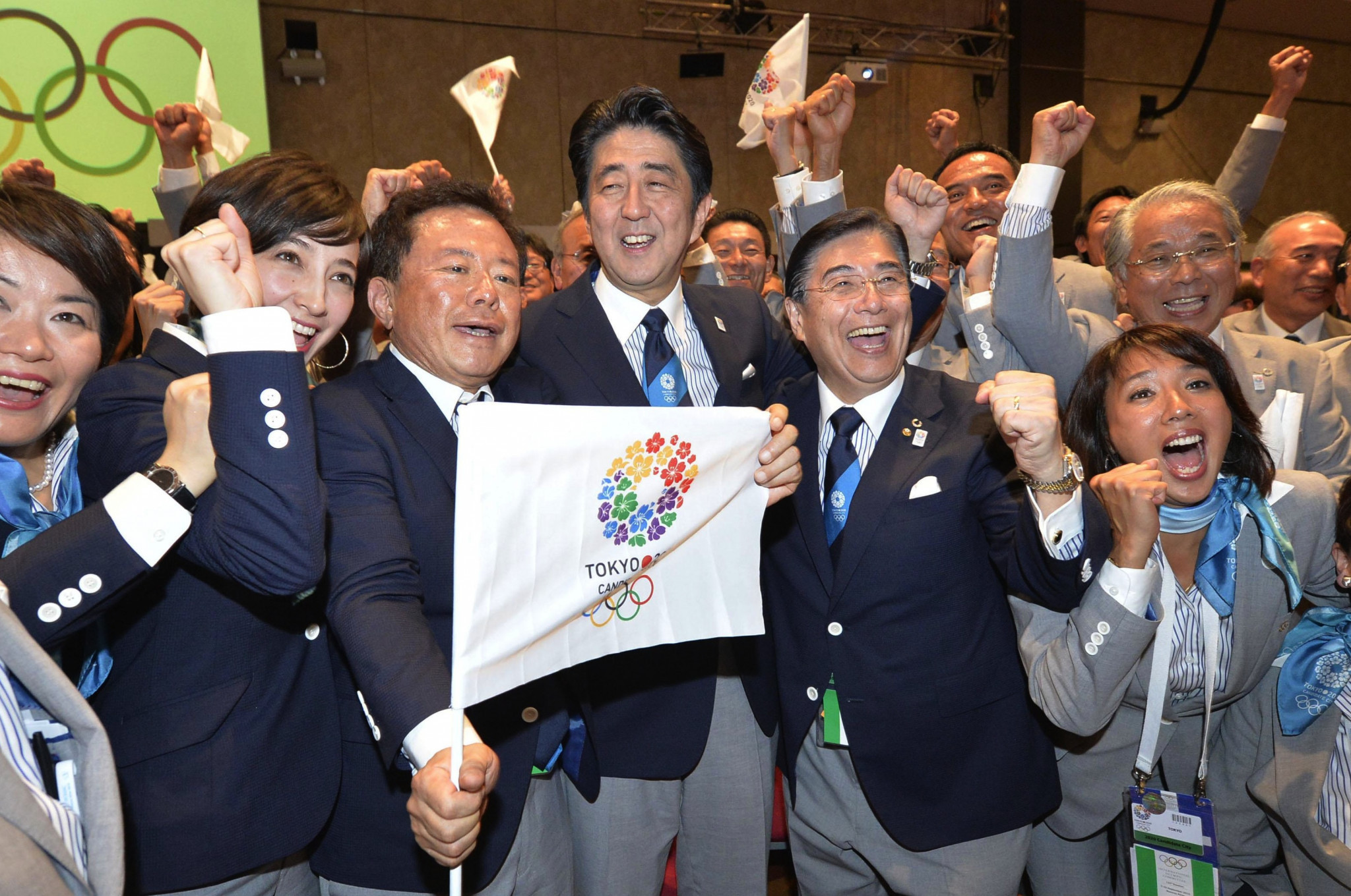 Shinzō Abe was at the start of his second spell as Japan's Prime Minister when he attended the 2013 IOC Session in Buenos Aires where Tokyo were awarded the 2020 Olympic and Paralympic Games ©Getty Images