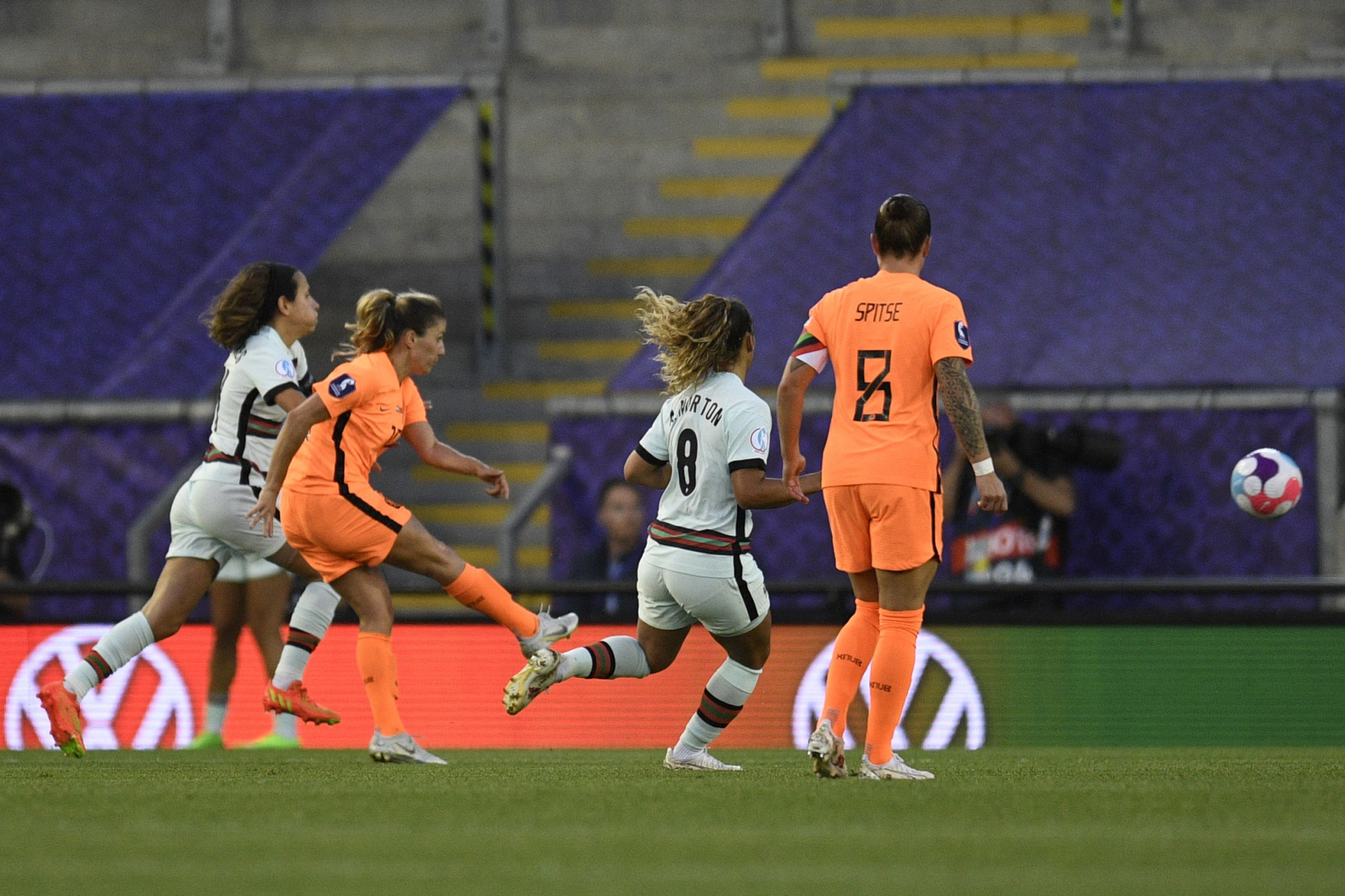 Daniëlle van de Donk thumped home the winner in The Netherlands' 3-2 victory over Portugal ©Getty Images