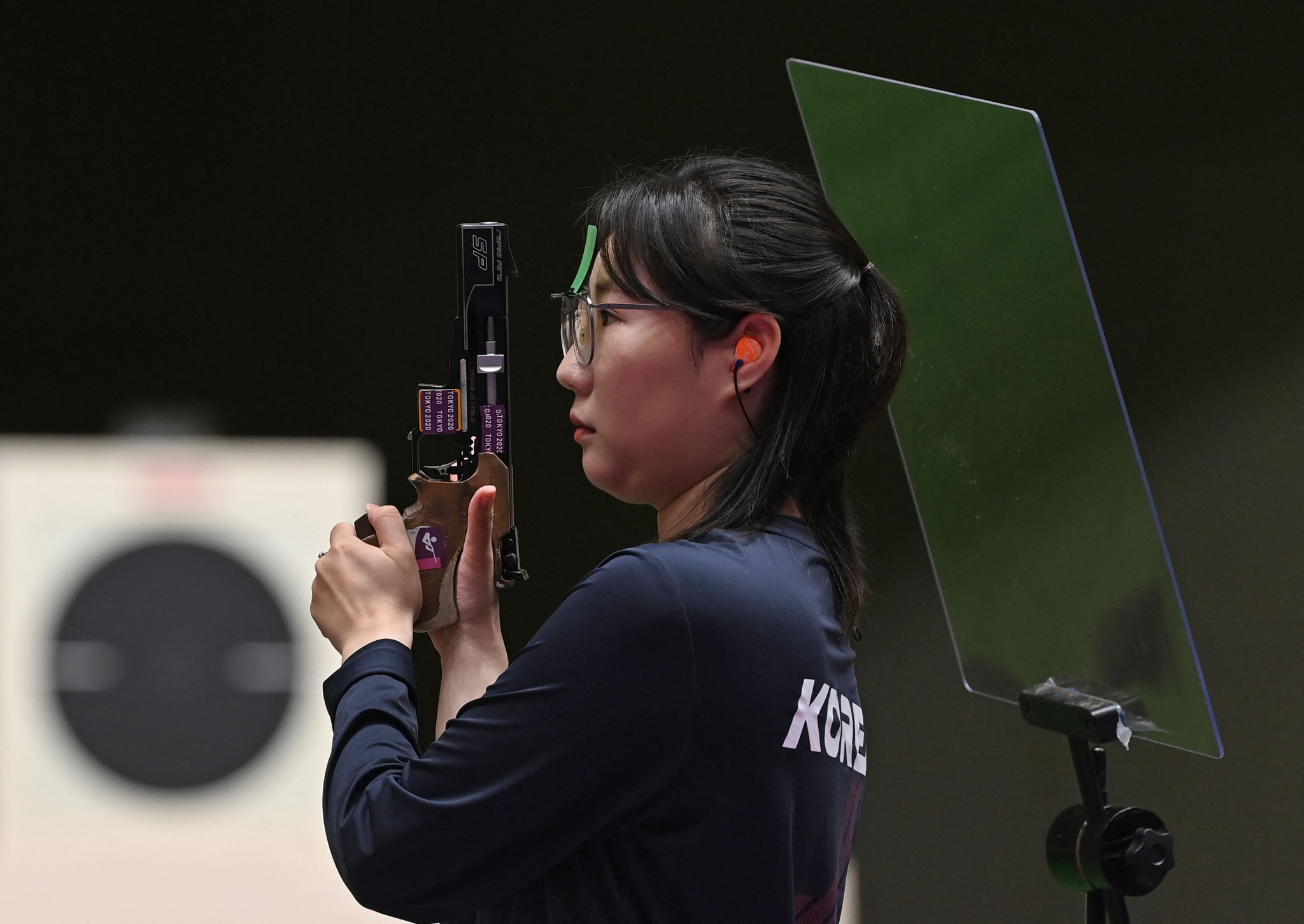 Kim Min-jung contributed to South Korea's victory in the women's team air pistol at the ISSF World Cup in Changwon ©Getty Images