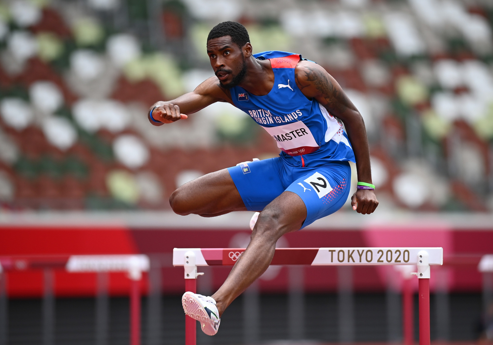 Kyron McMaster will be seeking to defend his men's 400m hurdles title in Birmingham ©Getty Images