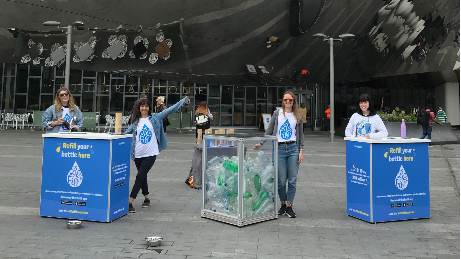 Campaigners promote the water refill initiative at Birmingham's New Street Station ©City to Sea