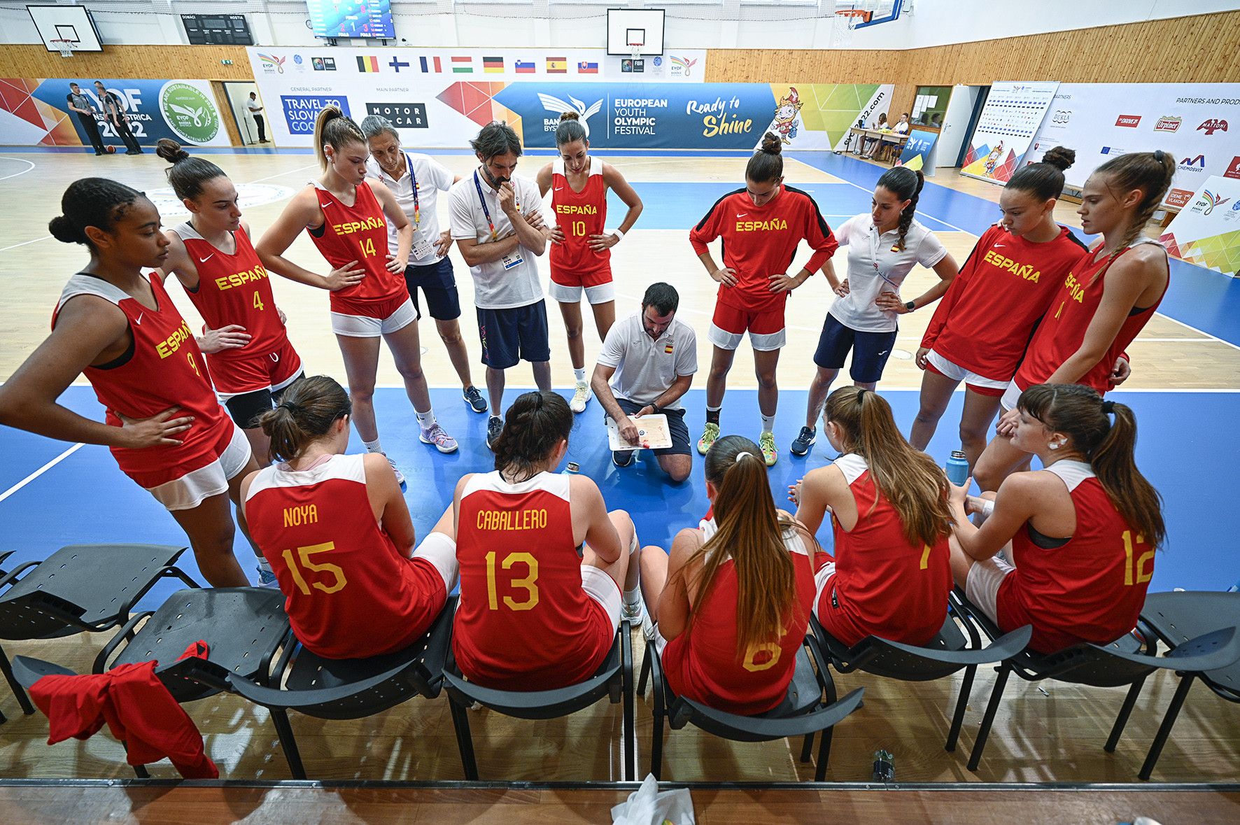 Spain began the girls' tournament with a confident 73-45 defeat of Slovenia ©EOC