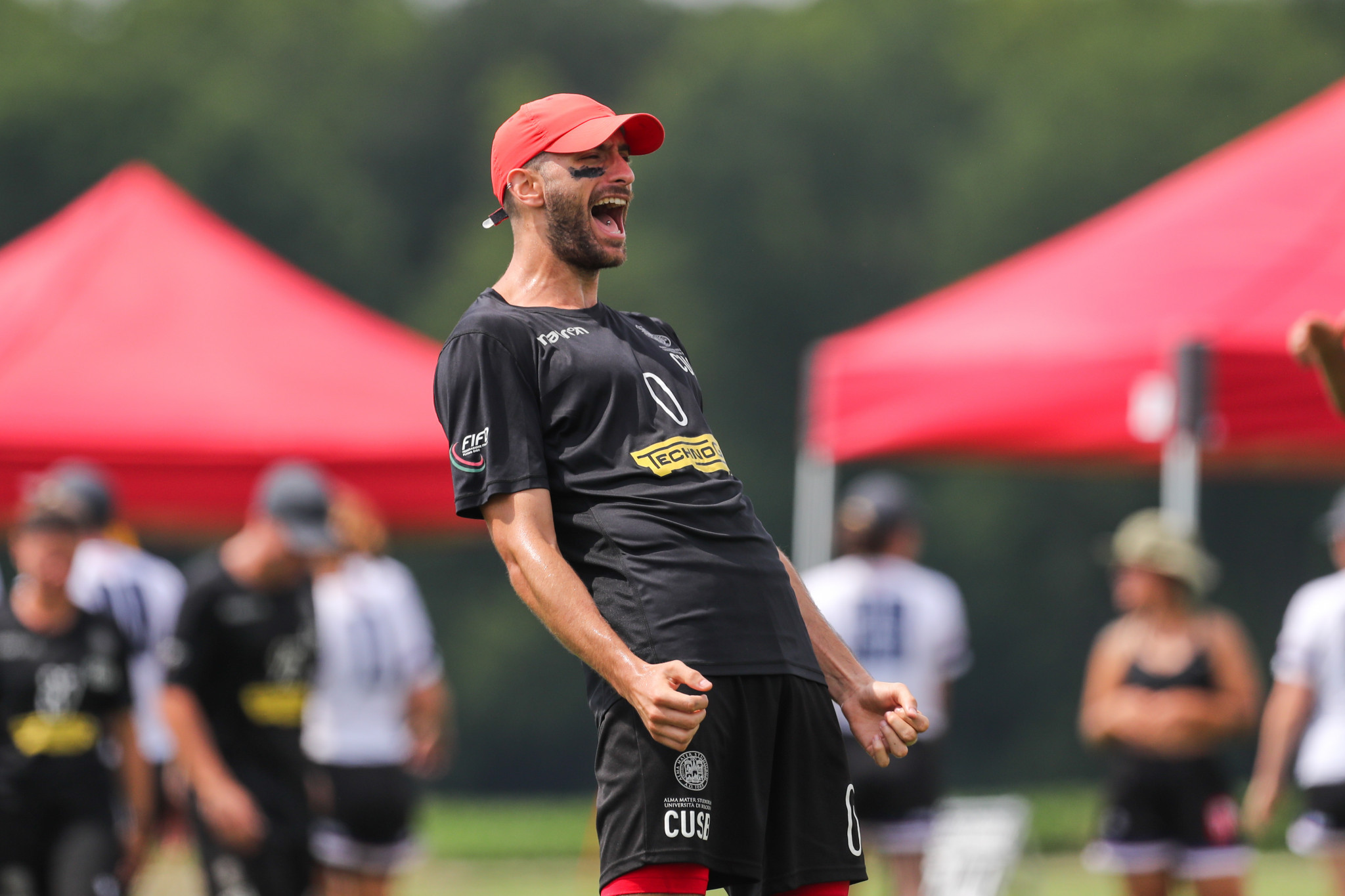CUSB Red Shot's Jacopo Rizzo celebrated their triumph over Crazy Dog ©Paul Rutherford for UltiPhotos