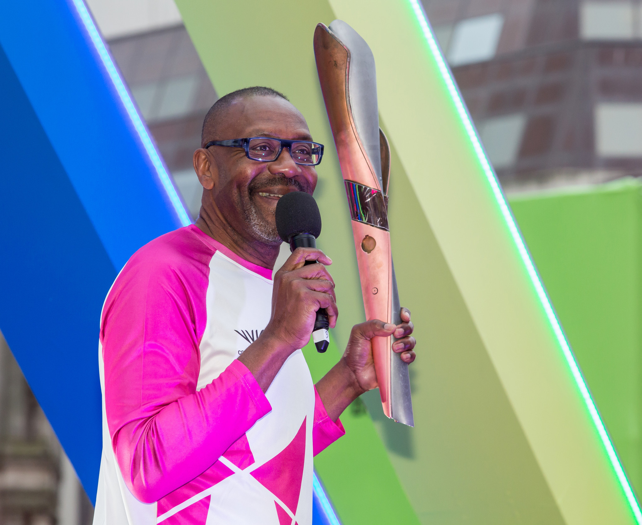Sir Lenny Henry addresses the crowd at Victoria Square in Birmingham ©Getty Images