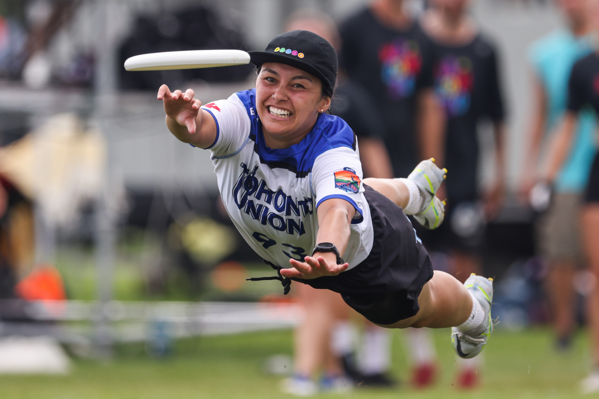 Naomi Redmond of Union used all her energy for the team cause ©Paul Rutherford for UltiPhotos