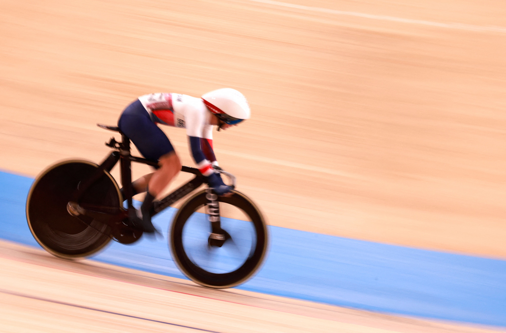 Dame Laura the big draw as London poised for Birmingham 2022 track cycling