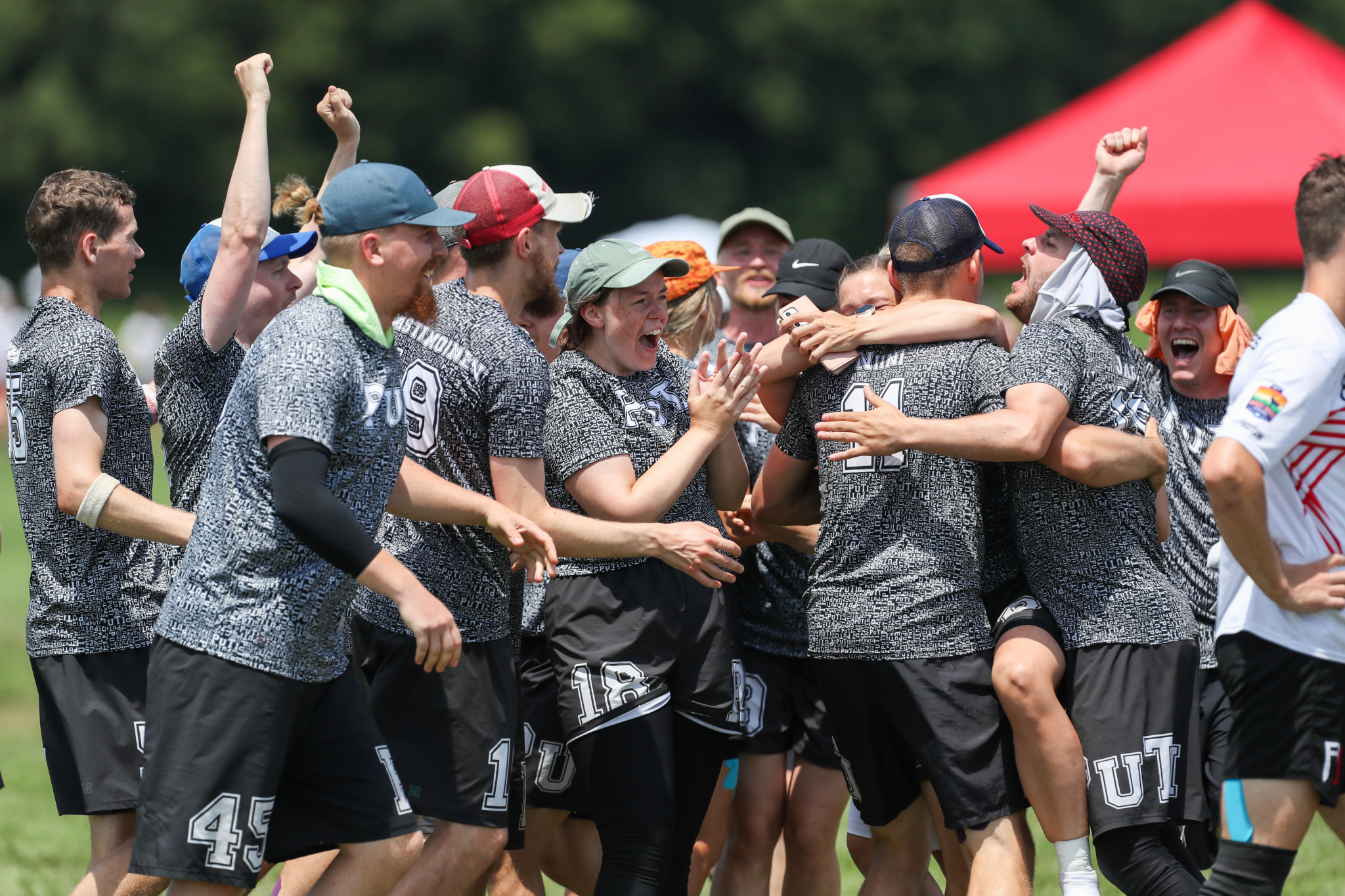 Pussin Tiristäjät edge past Reading Ultimate in thriller at World Ultimate Club Championships